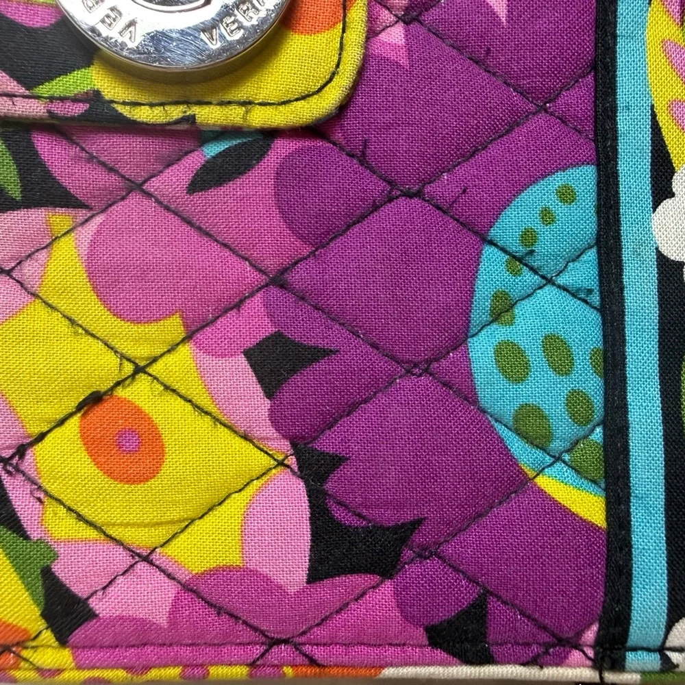 Vera Bradley Turnlock Wallet in the vibrant floral - Picture 4 of 8